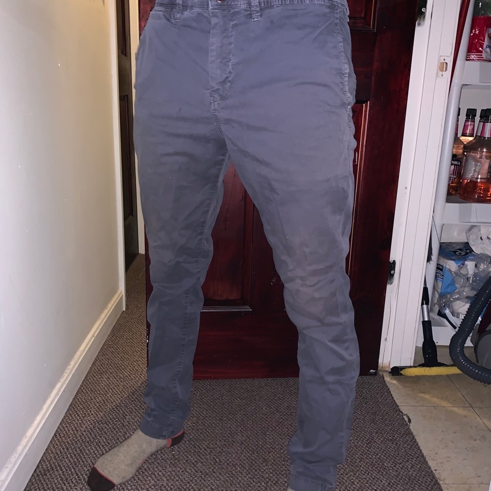 American Eagle Chinos